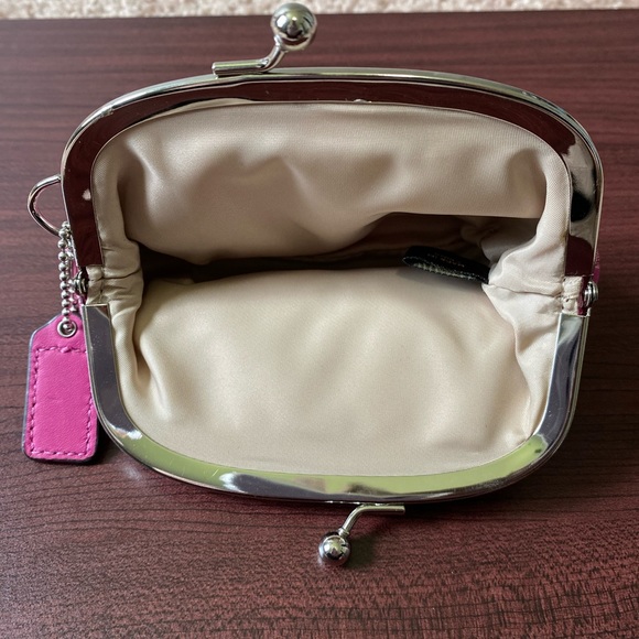 Pretty Pink Coach Coin Purse - Picture 5 of 8
